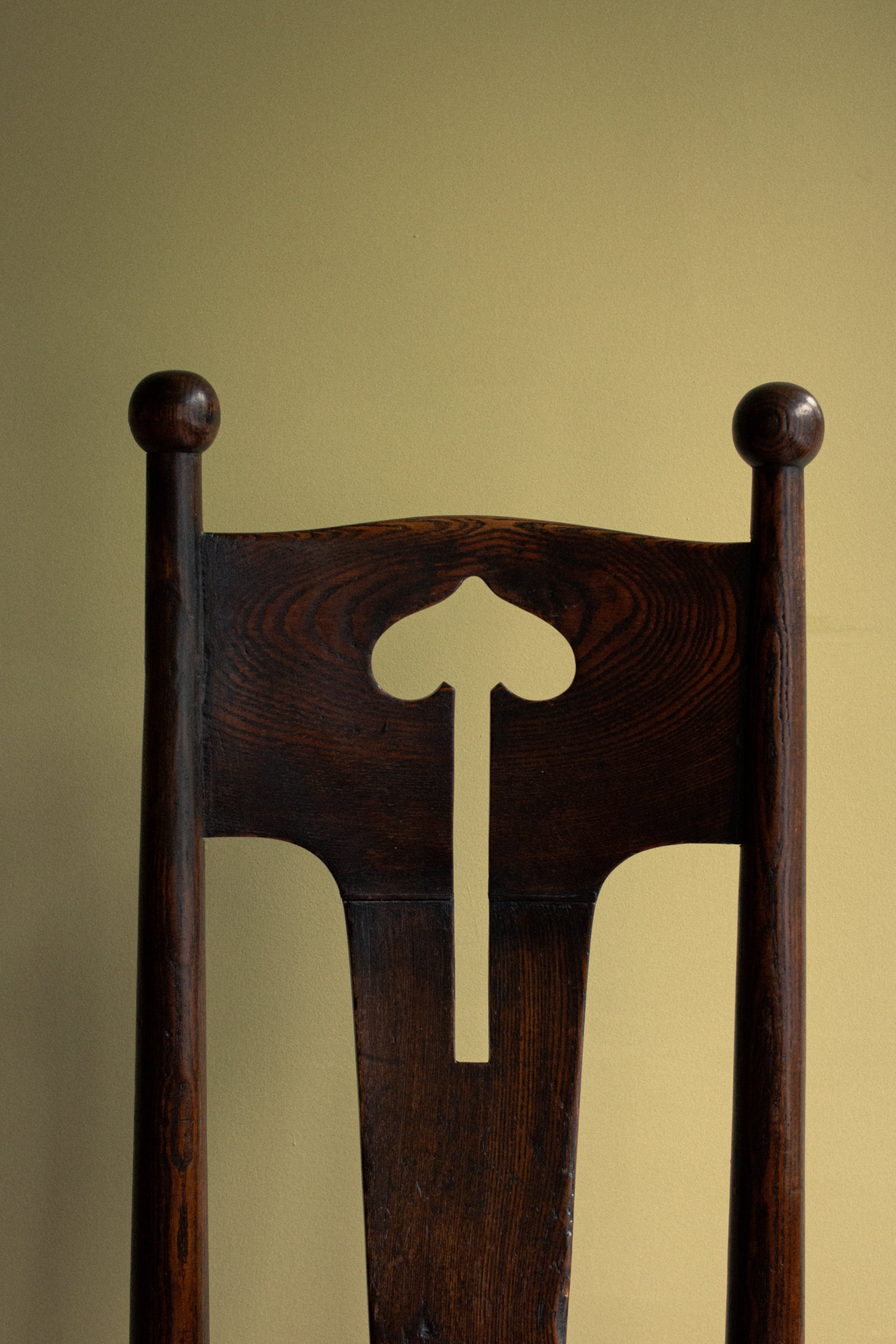 Sculpted arts and craft chair, original straw, 1903