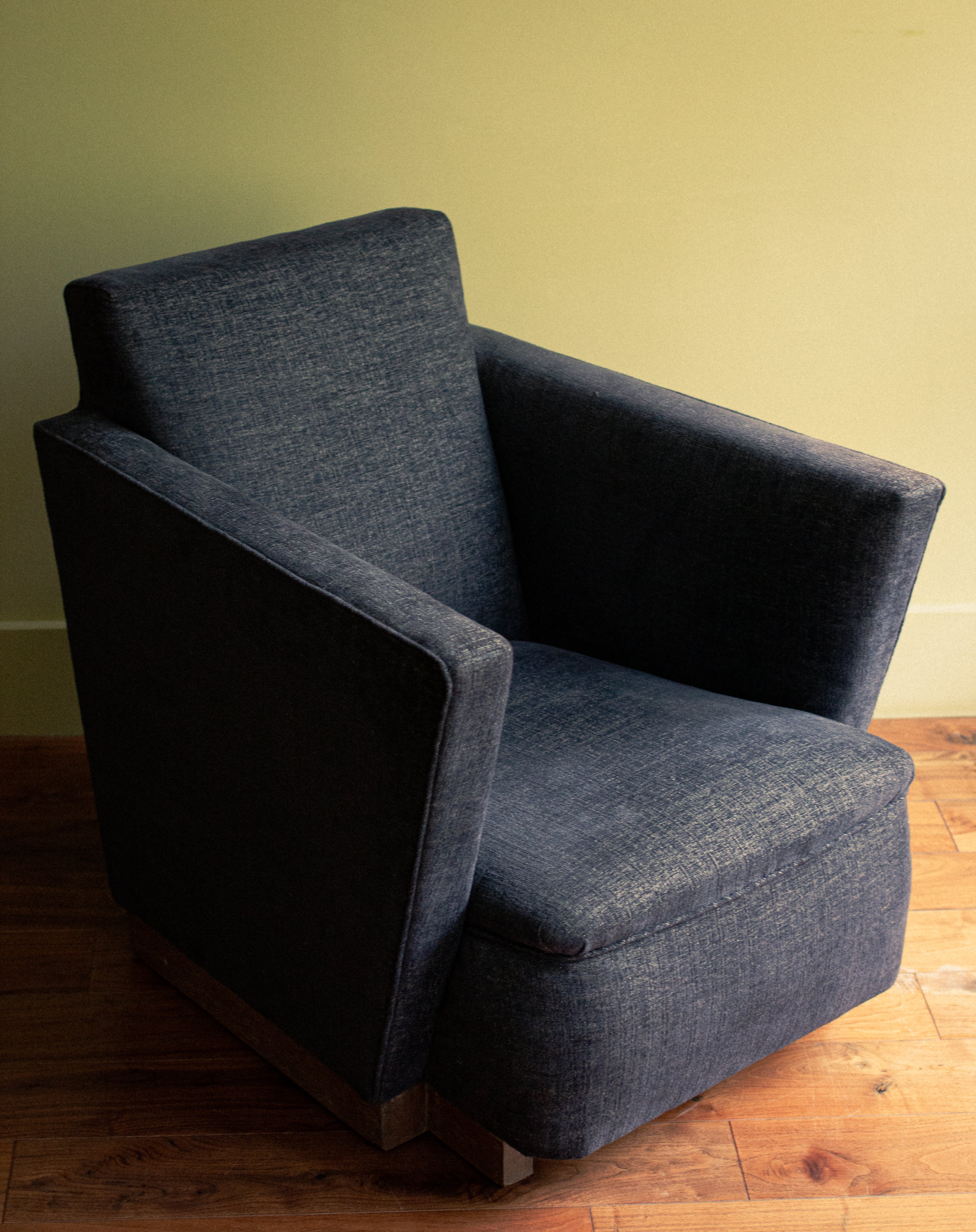 Incredible night blue velvet and original oak base unique arm chair art deco, 1920 - Price on Demand