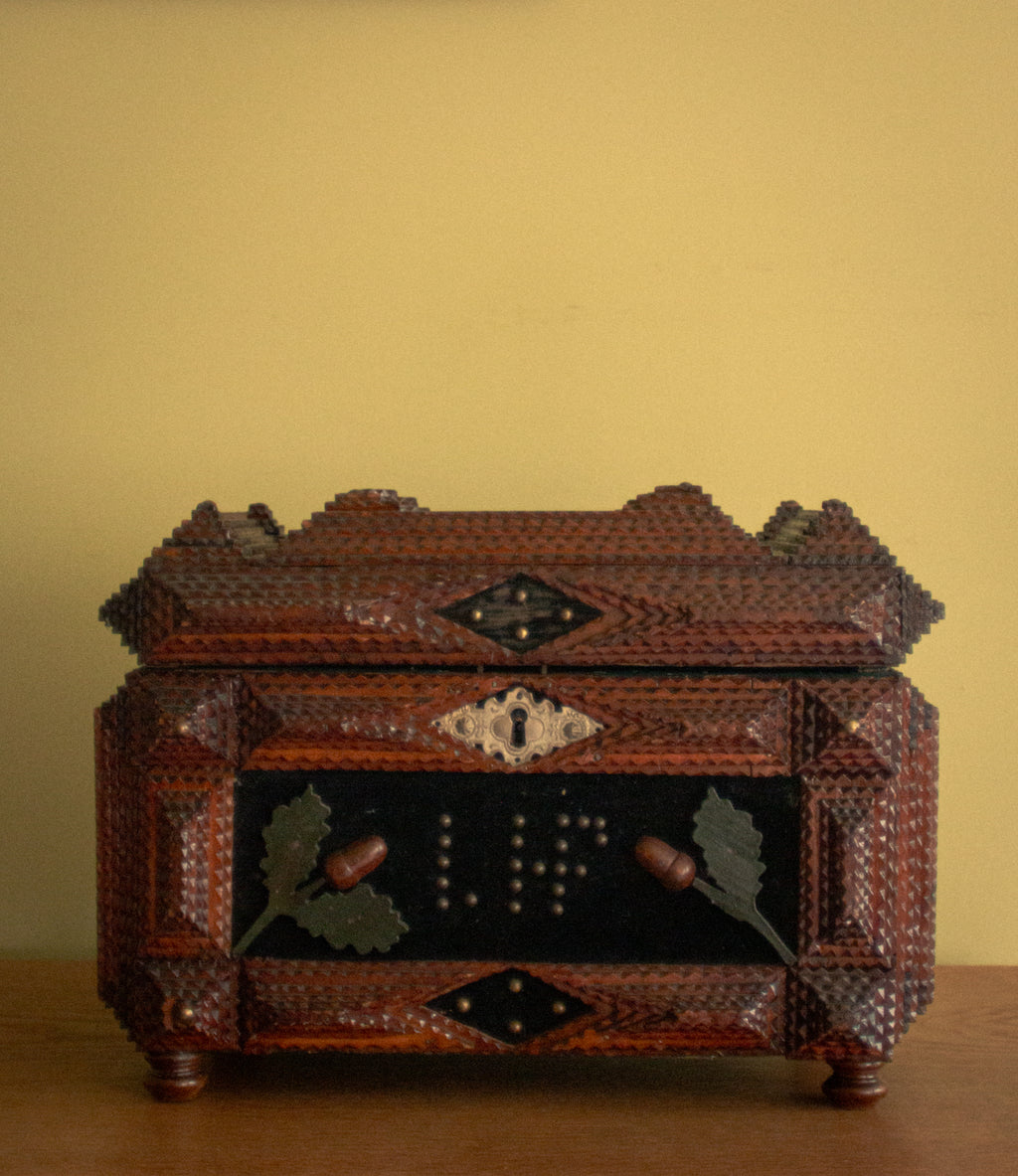 American Box, handmade in pine wood, 1940