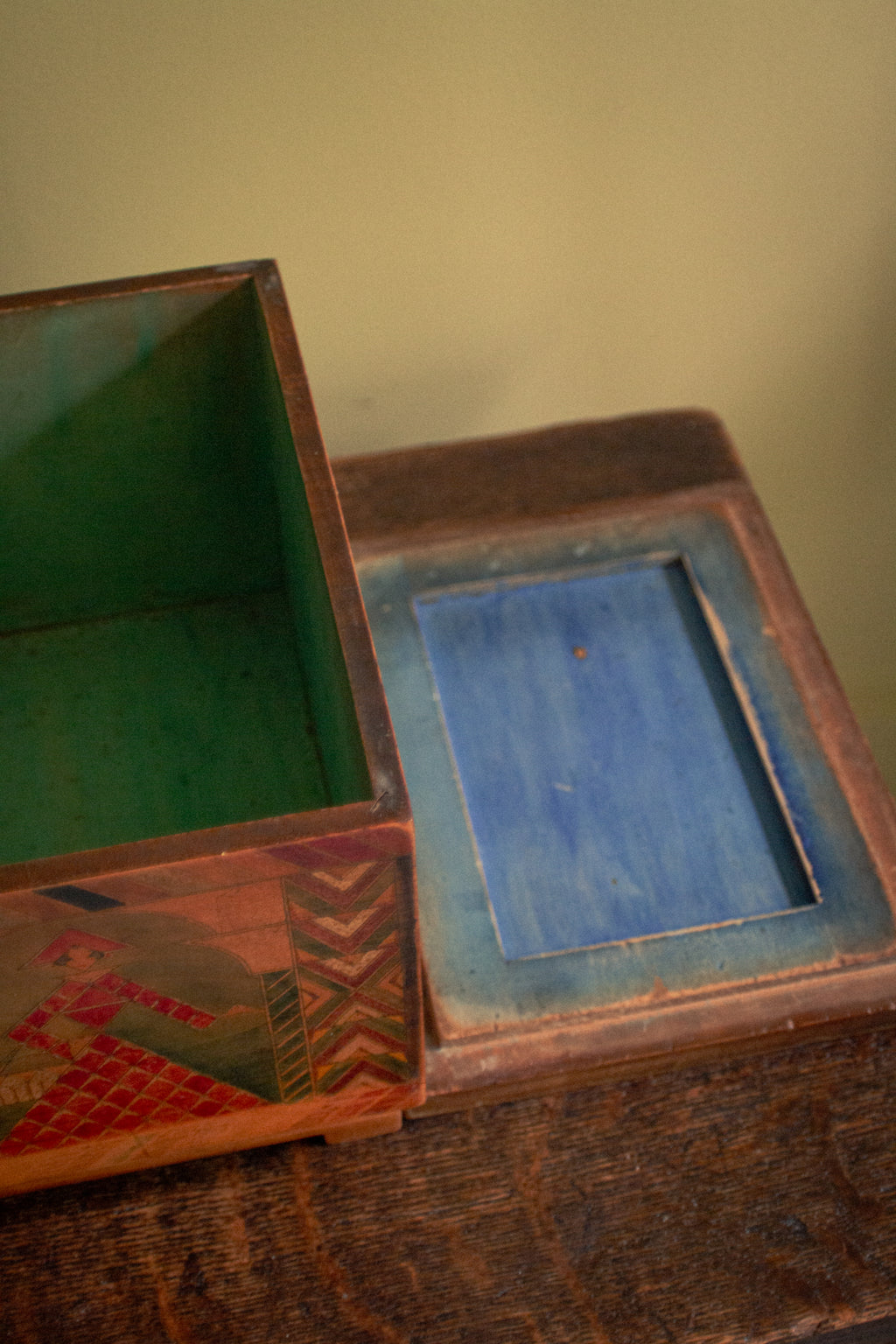 Historical Art deco Russian box, 1910
