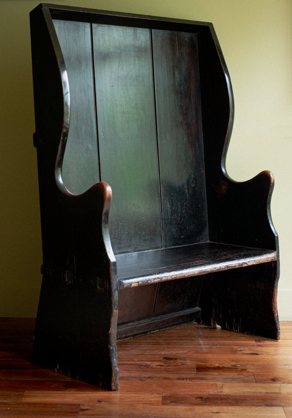 19th century Welsh Settle - very rare in this small width - Price Upon Request