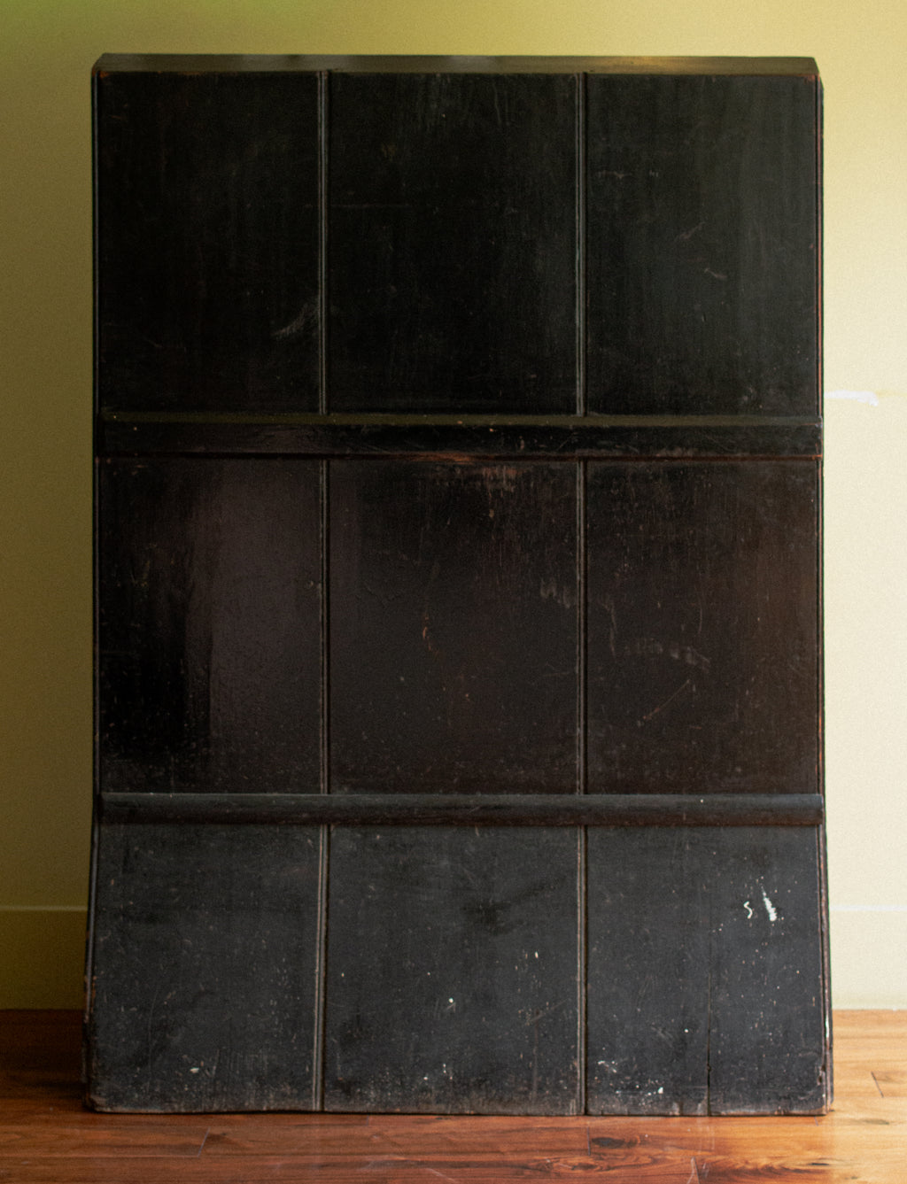 19th century Welsh Settle - very rare in this small width - Price Upon Request